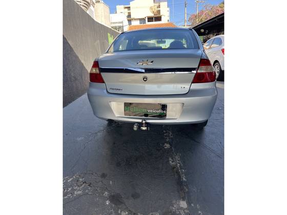 CHEVROLET PRISMA 1.4 MPFI LT 8V FLEX 4P MANUAL CHEVROLET PRISMA 1.4 MPFI LT 8V FLEX 4P MANUAL